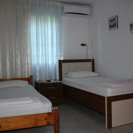 Apartment Toli Inside Castle